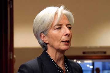 Λύση για την Ελλάδα η Ευρωζώνη και όχι το ΔΝΤ, λέει η Γαλλίδα υπουργός Οικονομικών