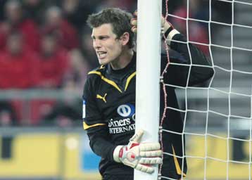 «Ρίσκο του Μπάγεβιτς να παίξω με Ολυμπιακό» δήλωσε ο Αραμπατζής