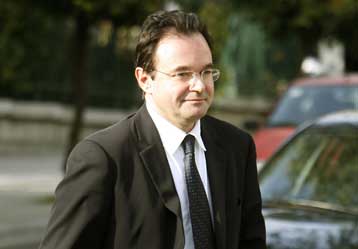 Δημοπρασία δεκαετών ομολόγων εντός των επομένων ημερών