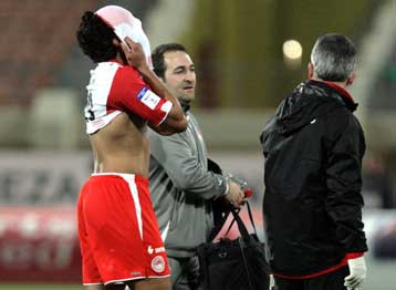 Νοκ άουτ για έναν μήνα ο Ντιόγκο, αγώνας για να προλάβει τον ΠΑΟ