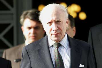 Στα Σκόπια φθάνει την Τρίτη ο ειδικός μεσολαβητής Μάθιου Νίμιτς