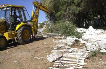 Με ελάχιστο προσωπικό πιάνει δουλειά σε ένα μήνα η Υπηρεσία Κατεδαφίσεων