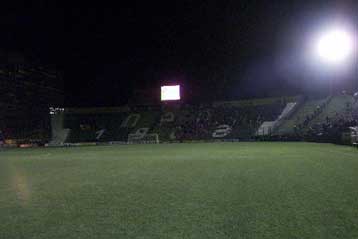 Γνωστοί ποδοσφαιριστές και δημοσιογράφοι αγωνίζονται για τους Γιατρούς Χωρίς Σύνορα