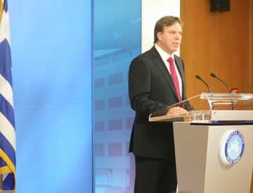 Ανάξιο σχολιασμού το εξώφυλλο του γερμανικού περιοδικού, λέει η κυβέρνηση