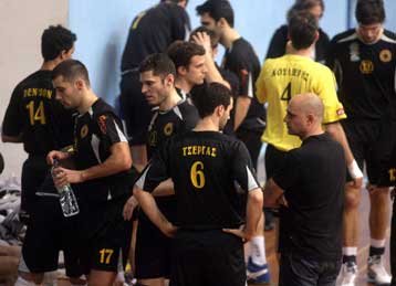 Κίνδυνος υποβιβασμού για την ομάδα βόλεϊ της ΑΕΚ