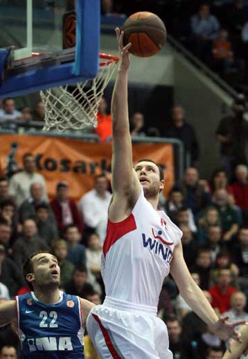 Ακάθεκτος ο ΟΣΦΠ έκανε το 4×4 και πέρασε στα πλέι οφ