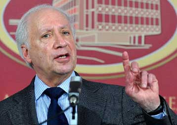 Επίσκεψη Νίμιτς στην Αθήνα για συνομιλίες με την ελληνική κυβέρνηση