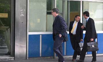 Νέο πακέτο πρόσθετων μέτρων ύψους 3,5 δισ. ευρώ ζητούν οι ελεγκτές της ΕΕ