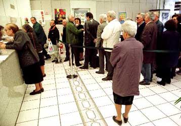 Τακτική επιχορήγηση 300 εκατ. ευρώ χρειάζεται ο ΟΑΕΕ για συντάξεις και δώρο Πάσχα