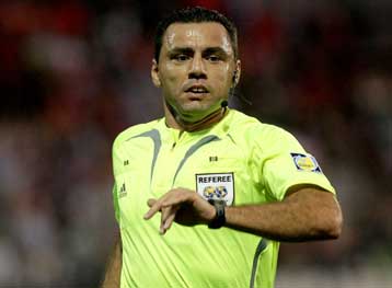 Ο Καλόπουλος σφυρίζει το Πανιώνιος-Παναθηναϊκός