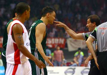 Οι τρεις διαιτητές του «αιώνιου» ντέρμπι στο ΟΑΚΑ