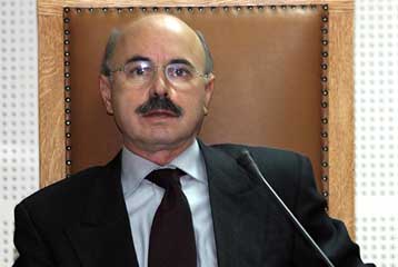 Απόλυτη προτεραιότητα για ομόλογα και «Ασπίς Πρόνοια» ζητά ο εισαγγελέας ΑΠ