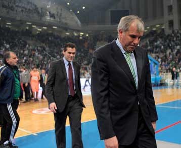 Δεν μπορεί να πιστέψει την ήττα ο «Ζοτς», θαυμαστής του ΠΑΟ δήλωσε ο Πασκουάλ