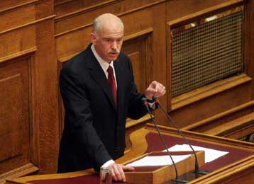 Να αποφύγει τη σύγκρουση με το Βερολίνο επιχειρεί η κυβέρνηση