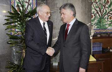 Αντιδρά και ο γερμανικός Τύπος στην επίθεση κατά της Ελλάδας