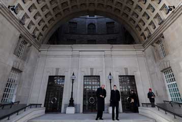 «Αμφιλεγόμενο» το ιστορικό της ΜΙ5 για τα ανθρώπινα δικαιώματα, λέει βρετανικό δικαστήριο