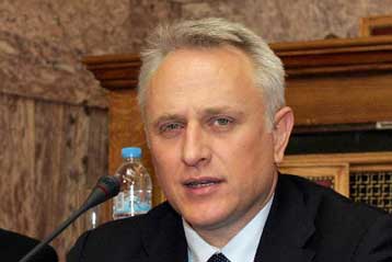 Διαβεβαιώσεις Ραγκούση για τη σταδιακή απορρόφηση των επιτυχόντων του ΑΣΕΠ