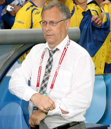 O Σουηδός Λάγκερμπακ στον πάγκο της εθνικής Νιγηρίας