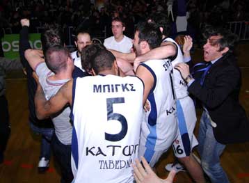 Νίκη σωτηρίας στην παράταση πήραν τα Τρίκαλα με 87-85 επί του Αρη