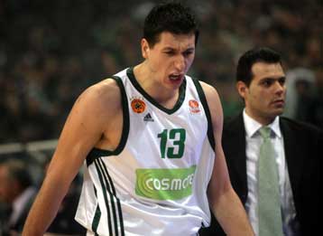 Ο ΠΑΟ πήρε το «αιώνιο» ντέρμπι και κρατά το πλεονέκτημα έδρας