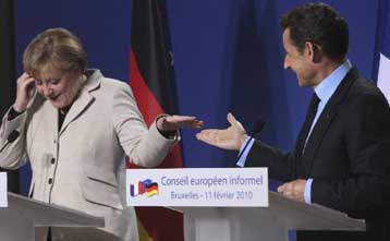 «Γαλλογερμανικό σχέδιο στήριξης» της Ελλάδας με 30 δισ. ευρώ βλέπει η WSJ