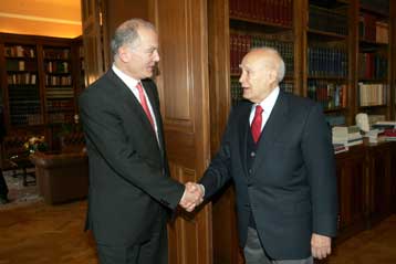 Για ανάγκη αλλαγής πλεύσης στην οικονομία μίλησε ο Γ.Προβόπουλος