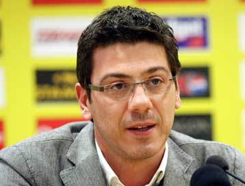 Καλύτερος προπονητής για τον Φεβρουάριο αναδείχθηκε ο Κατσικάρης στην Ισπανία