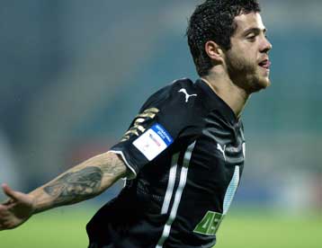 Σε Βιεϊρίνια και Ναφτί τα βραβεία MVP και Best Goal για την 24η αγωνιστική