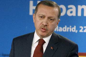 Πιθανή απόσυρση στρατευμάτων από την Κύπρο αν βρεθεί λύση, «βλέπει» ο Ερντογάν