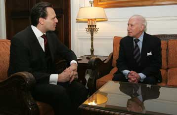 «Λύση και αύριο» στο θέμα της ΠΓΔΜ αρκεί να υπάρχει πολιτική βούληση, λέει η Αθήνα