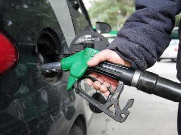 Στα 1,272 ευρώ το λίτρο αυξήθηκε η μέση τιμή πώλησης της αμόλυβδης βενζίνης
