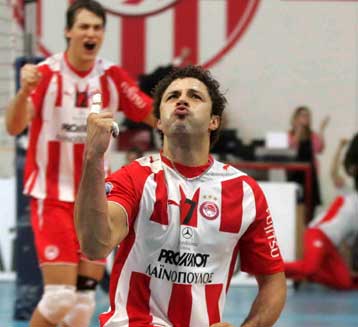 Με Καλντέιρα στη Μόσχα ο Ολυμπιακός, για πρόκριση ελπίζει και η ΕΑΠ κόντρα στη Νόλικο