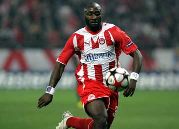 «Ανανεώνει» με Λούα Λούα και περιμένει Ντάτολο ο ΟΣΦΠ