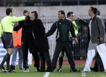 Σε απολογία Τσακίρης, Πανιώνιος και ακόμη πέντε ΠΑΕ