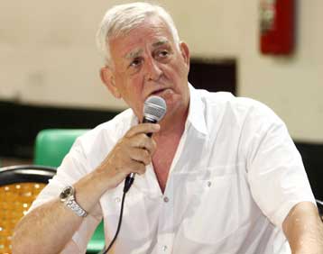 Ο Ερασιτέχνης Παναθηναϊκός στηρίζει τη «διπλή ανάπλαση» και εξετάζει τις προτάσεις