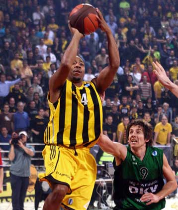 Διαστημικός Αρης νίκησε την Μπανταλόνα και θα πάει για τον «τελικό» στη Γαλλία