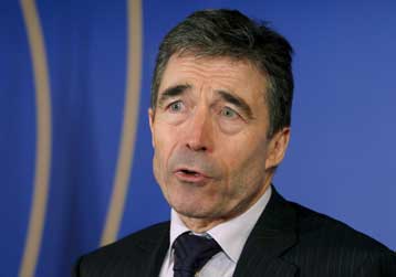 Συνεργασία μεταξύ χωρών-μελών και εταίρων εκτός Συμμαχίας επιδιώκει το ΝΑΤΟ