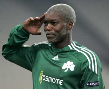 Ο Σισέ μιλάει για μπάλα, μόδα, αυτοκίνητα και την προσωπική του ζωή…