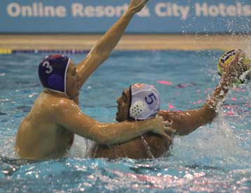 Ανώφελη νίκη για τον Ολυμπιακό στην Ευρωλίγκα, αποχαιρέτησε με ήττα ο Πανιώνιος