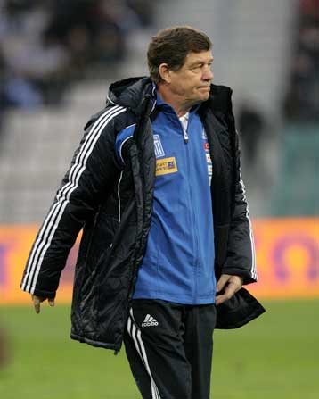 Ψύχραιμος ο Ρεχάγκελ, παρά το φιλικό… πατατράκ από τη Σενεγάλη