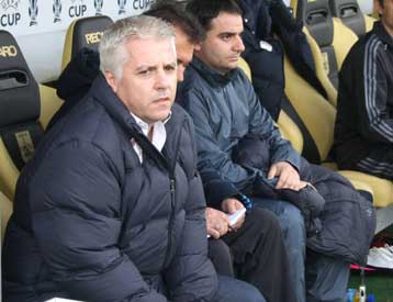 «Με καρδιά και ψυχή» η… συνταγή του Παπακώστα για νίκη της Λάρισας επί της ΑΕΚ