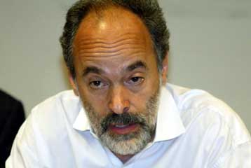 Αν καταρρεύσει η οικοδομή, κινδυνεύει με κατάρρευση η οικονομία, λέει το ΤΕΕ