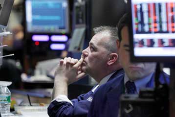 Πιστή εφαρμογή των μέτρων «ή σας υποβαθμίζουμε», προειδοποιεί η Moodys