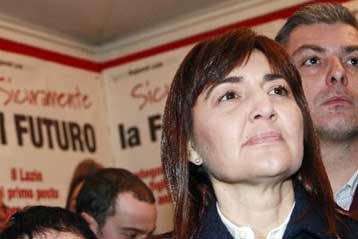 Εκτός εκλογικής αναμέτρησης οι υποψήφιοι του Μπερλουσκόνι σε Ρώμη και Μιλάνο