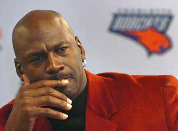 Το μεγάλο «αφεντικό» των Σάρλοτ Μπόμπκατς έγινε ο Μάικλ Τζόρνταν