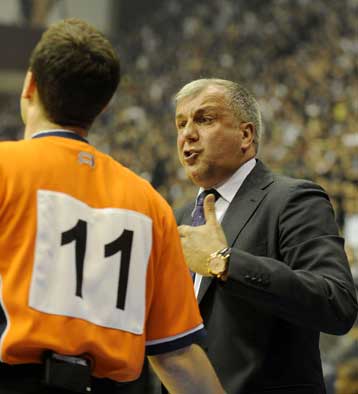 Περήφανος για τους παίκτες του δήλωσε ο Ομπράντοβιτς