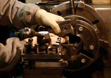 Απροσδόκητα ισχυρή αύξηση 4,6% στις γερμανικές βιομηχανικές παραγγελίες τον Ιανουάριο