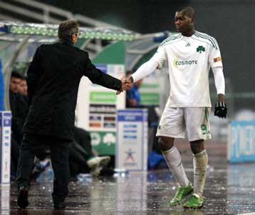 Εμείς ας νικάμε, ευχήθηκε ο «αδιάφορος» για τους διώκτες του, Νιόπλιας