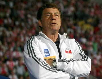 «Όσο θα έχω δουλειά, θα δουλεύω» δήλωσε ο Ρεχάγκελ