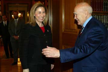 Το ΕΣΥ αποτελεί προτεραιότητα παρά την οικονομική συγκυρία, είπε η υπουργός Υγείας